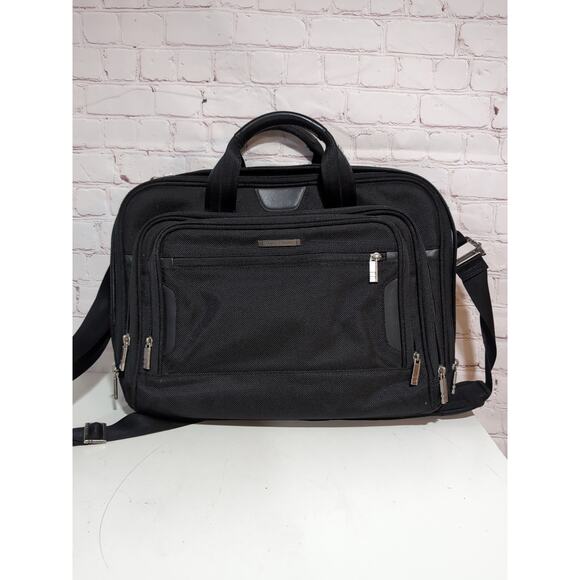 Briggs and Riley Executive Clamshell Brief Case Laptop Messenger Bag KB203C-4 - Picture 1 of 16